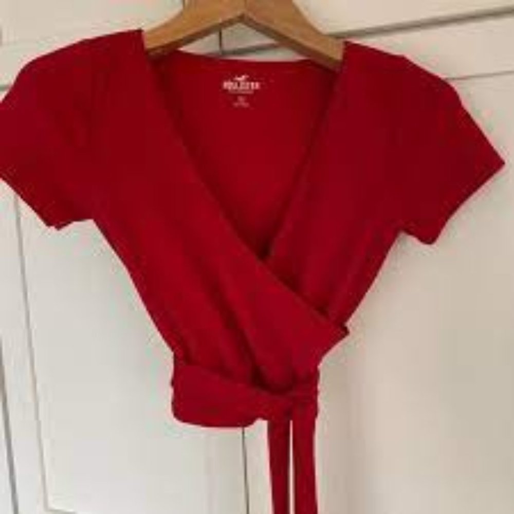 Hollister Wrap Tie Crop Top